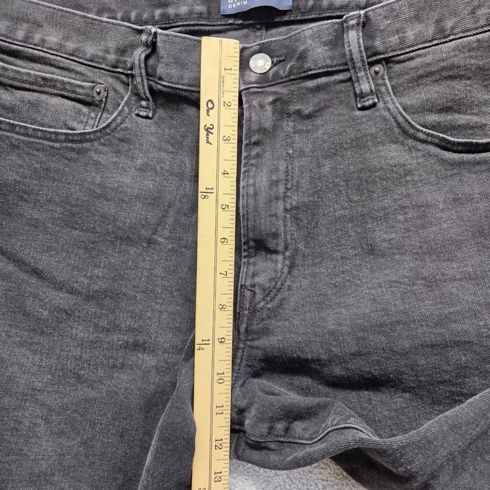 Gap Jeans Mens 38X30 Black Straight Taper Mid Rise Stretch Faded Flex Denim - Picture 4 of 10